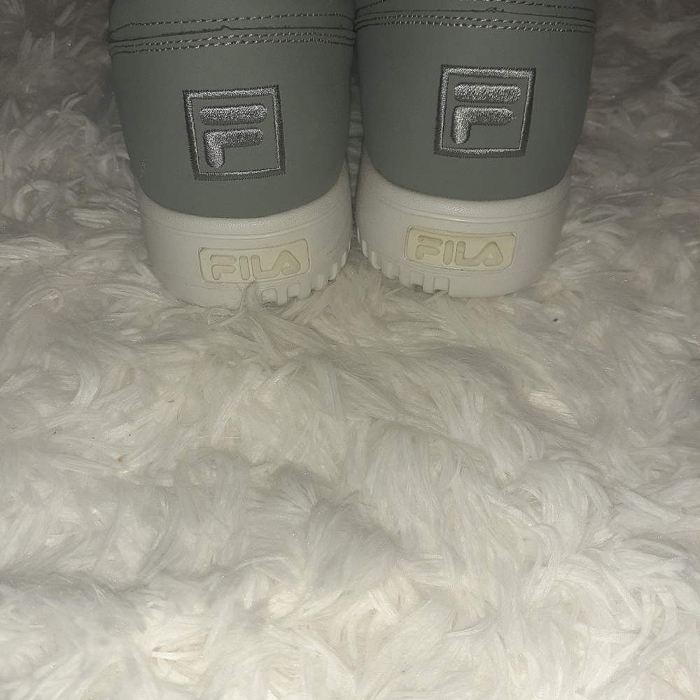MENS Fila CLASSIC Low Top GRAY White Leather SZ 11 - Picture 4 of 8